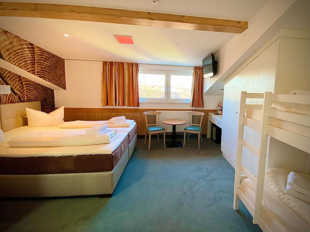 Meister Baer Hotel Frankenwald Berg  Buitenkant foto