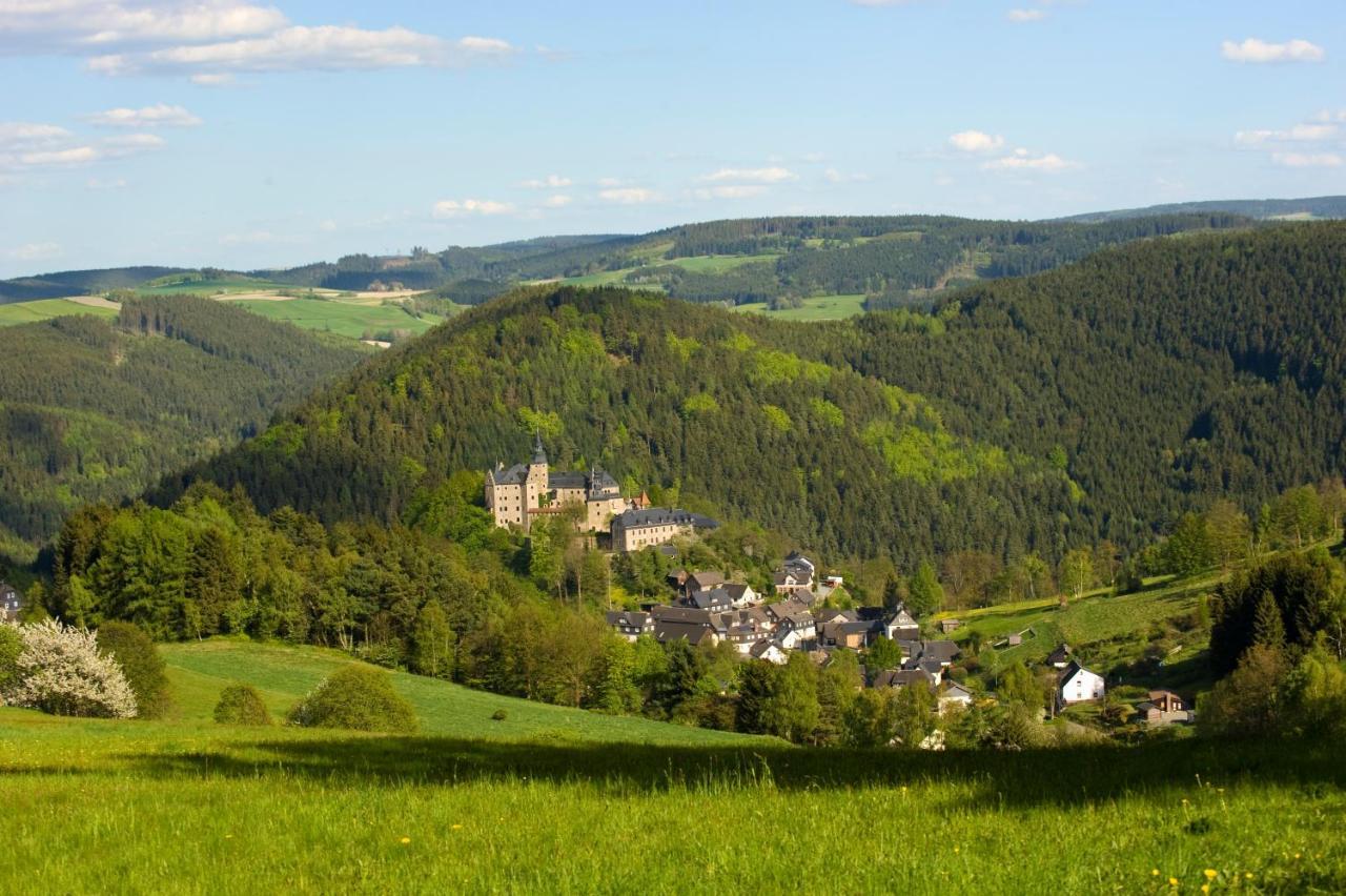 Meister Baer Hotel Frankenwald Berg  Buitenkant foto